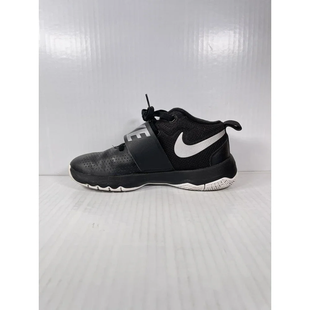 Nike Team Hustle D8 GS 881941-001